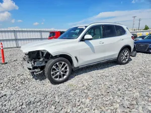 BMW X5 3.0L 6 2021