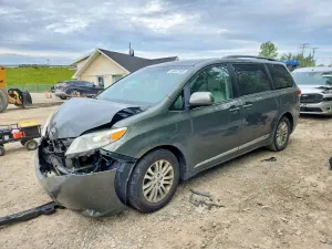 Toyota Sienna 3.5L 6 2011