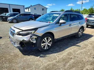 Subaru Outback 2.5L 4 2018