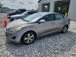 Hyundai Elantra 1.8L 4 2011