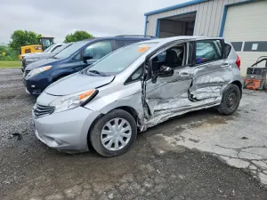 Nissan Versa 1.6L 4 2015