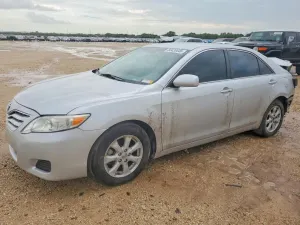 Toyota Camry 2.5L 4 2010