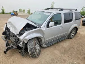 Nissan Pathfinder 4.0L 6 2012