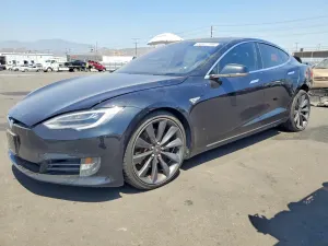 Tesla Model S 2016