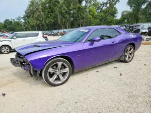 Dodge Challenger 5.7L 8 2016