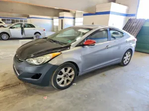 Hyundai Elantra 1.8L 4 2013