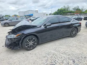 Lexus ES 3.5L 6 2025