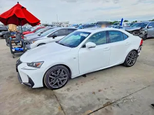 Lexus IS 2.0L 4 2019