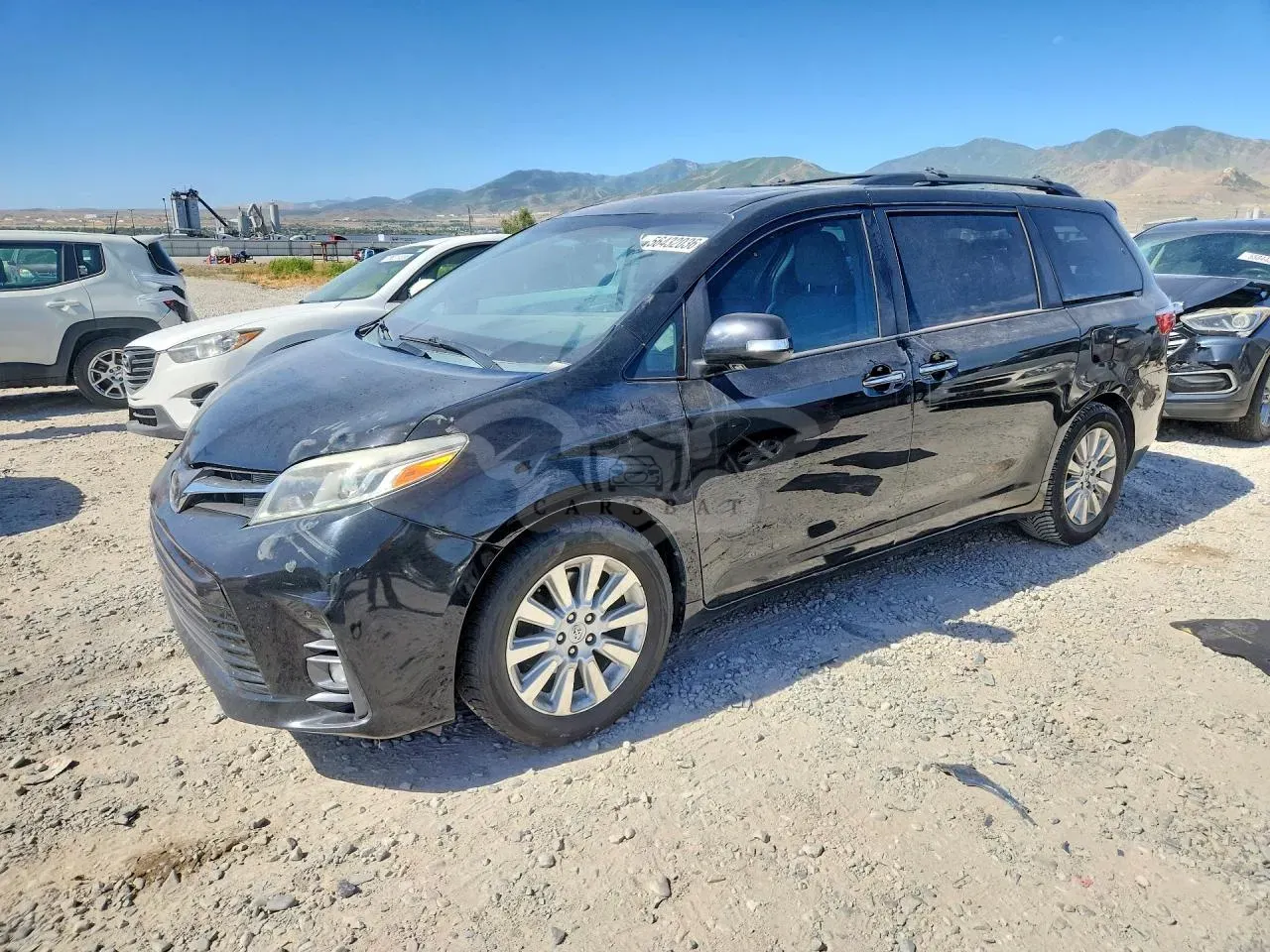 Toyota Sienna 3.5L 6 2015