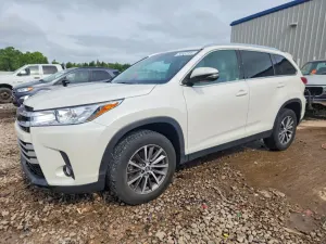 Toyota Highlander 3.5L 6 2019