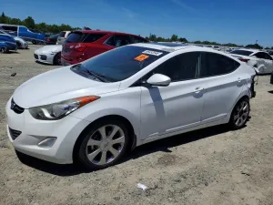Hyundai Elantra 1.8L 4 2013