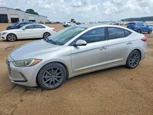 Hyundai Elantra 2.0L 4 2017