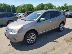 Nissan Rogue 2.5L 4 2011