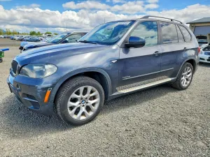 BMW X5 3.0L 6 2011