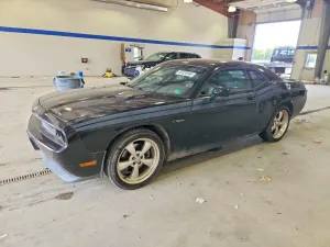 Dodge Challenger 5.7L 8 2010
