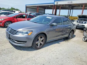 Volkswagen Passat 2.5L 5 2013