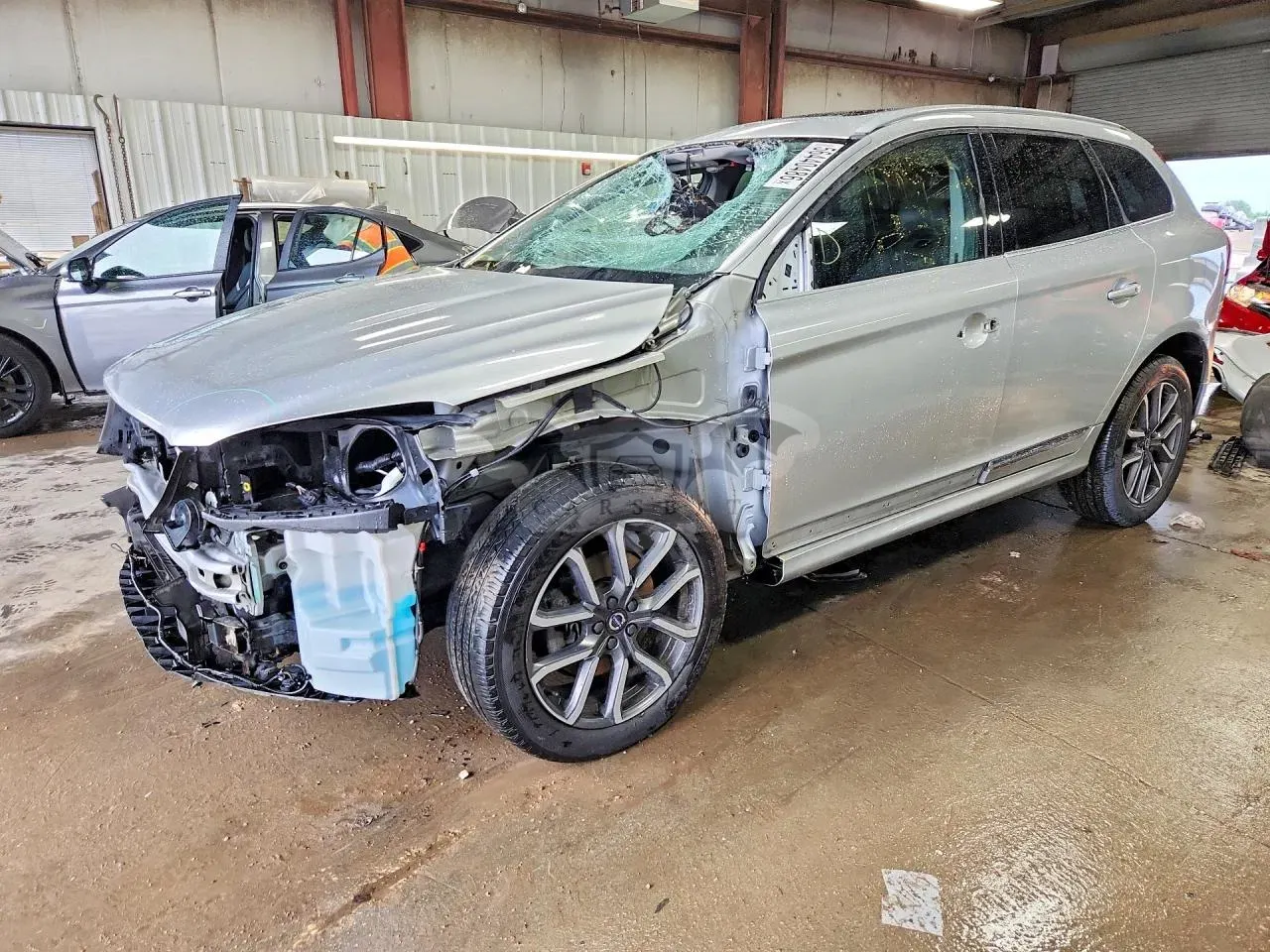 Volvo XC60 2.5L 5 2016