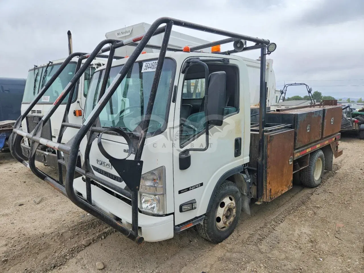 Isuzu NPR 6.0L 8 2016