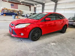 Ford Focus 2.0L 4 2012