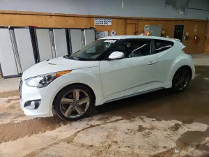 Hyundai Veloster 1.6L 4 2013