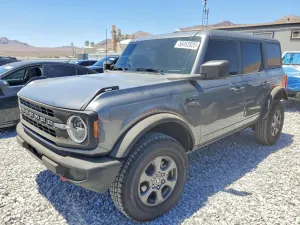 Ford Bronco 2.3L 4 2025