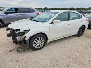 Nissan Altima 2.5L 4 2015