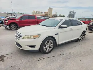 Ford Taurus 3.5L 6 2010