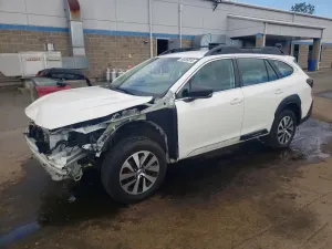 Subaru Outback 2.5L 4 2023