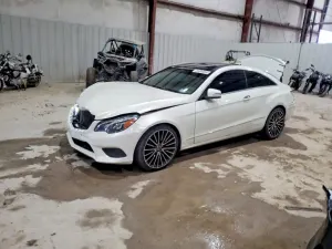 Mercedes-Benz E 3.0L 6 2015