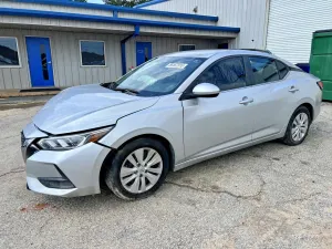 Nissan Sentra 2.0L 4 2023