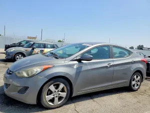 Hyundai Elantra 1.8L 4 2013