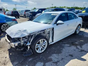 Audi A4 2.0L 4 2023