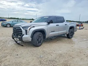 Toyota Tundra 3.4L 6 2022