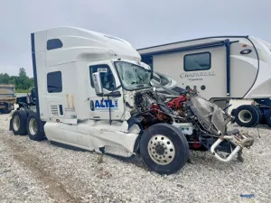 International LT Series 15.0L 6 2020