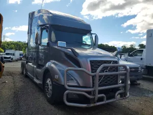 Volvo VN 12.8L 6 2019