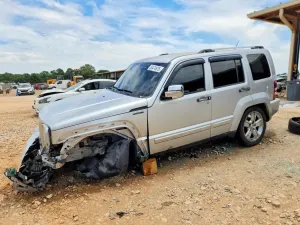 Jeep Liberty 3.7L 6 2011