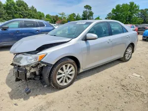 Toyota Camry 2.5L 4 2014