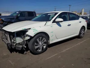 Nissan Altima 2.5L 4 2021