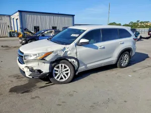 Toyota Highlander 3.5L 6 2016