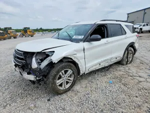 Ford Explorer 2.3L 4 2023