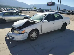 Toyota Camry 2.2L 4 2001