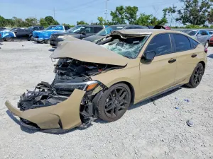 Honda Civic 2.0L 4 2025