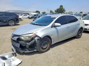 Toyota Corolla 1.8L 4 2015