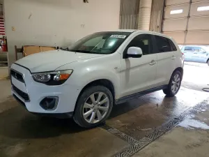 Mitsubishi Outlander 2.0L 4 2015