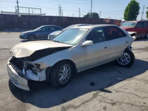 Toyota Camry 3.0L 6 2001