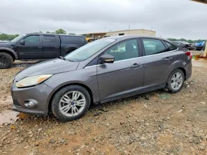 Ford Focus 2.0L 4 2012