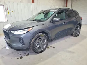 Ford Escape 2.0L 4 2025