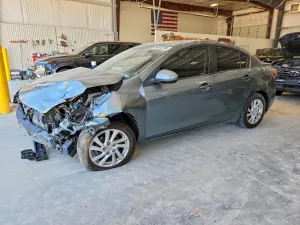 Mazda 3 2.0L 4 2012