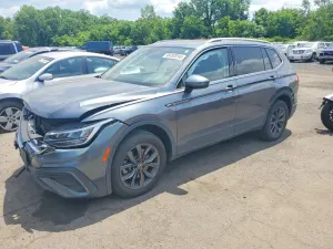 Volkswagen Tiguan 2.0L 4 2022