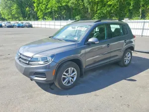 Volkswagen Tiguan 2.0L 4 2015